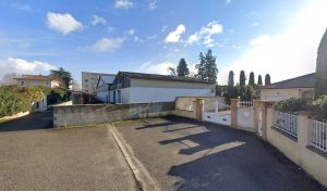 Centre contrôle technique DEKRA à Tignieu-Jameyzieu