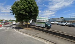 Centre contrôle technique DEKRA à Auray