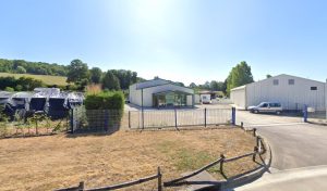 Centre contrôle technique DEKRA à Fain-lès-Montbard