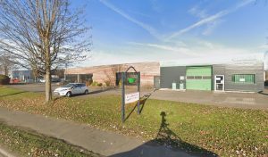 Centre contrôle technique DEKRA à Villeneuve-Saint-Germain