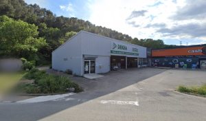 Centre contrôle technique DEKRA à Trans-en-Provence