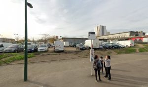 Centre contrôle technique DEKRA à Mantes-la-Jolie