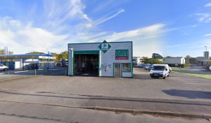 Centre contrôle technique DEKRA à Saint-Renan