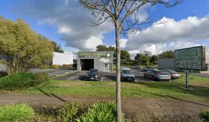 Centre contrôle technique DEKRA à Lesneven