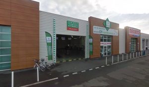 Centre contrôle technique DEKRA à Aizenay