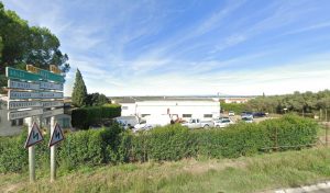 Centre contrôle technique DEKRA à Vauvert