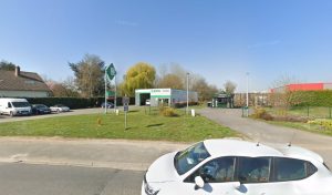 Centre contrôle technique DEKRA à Rosières-en-Santerre