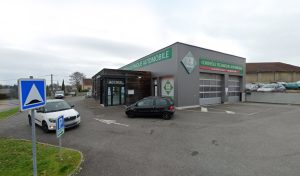 Centre contrôle technique DEKRA à Montceau-les-Mines