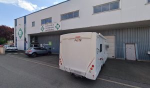 Centre contrôle technique DEKRA à Houdan