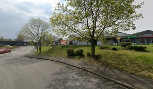 Centre contrôle technique DEKRA à Saint-Laurent-Blangy