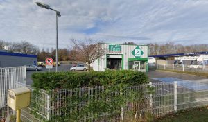 Centre contrôle technique DEKRA à Savigny-le-Temple